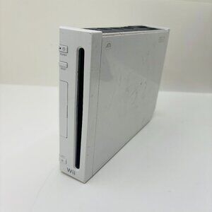 White Nintendo Wii RVL-001 GameCube Compatible Console Only